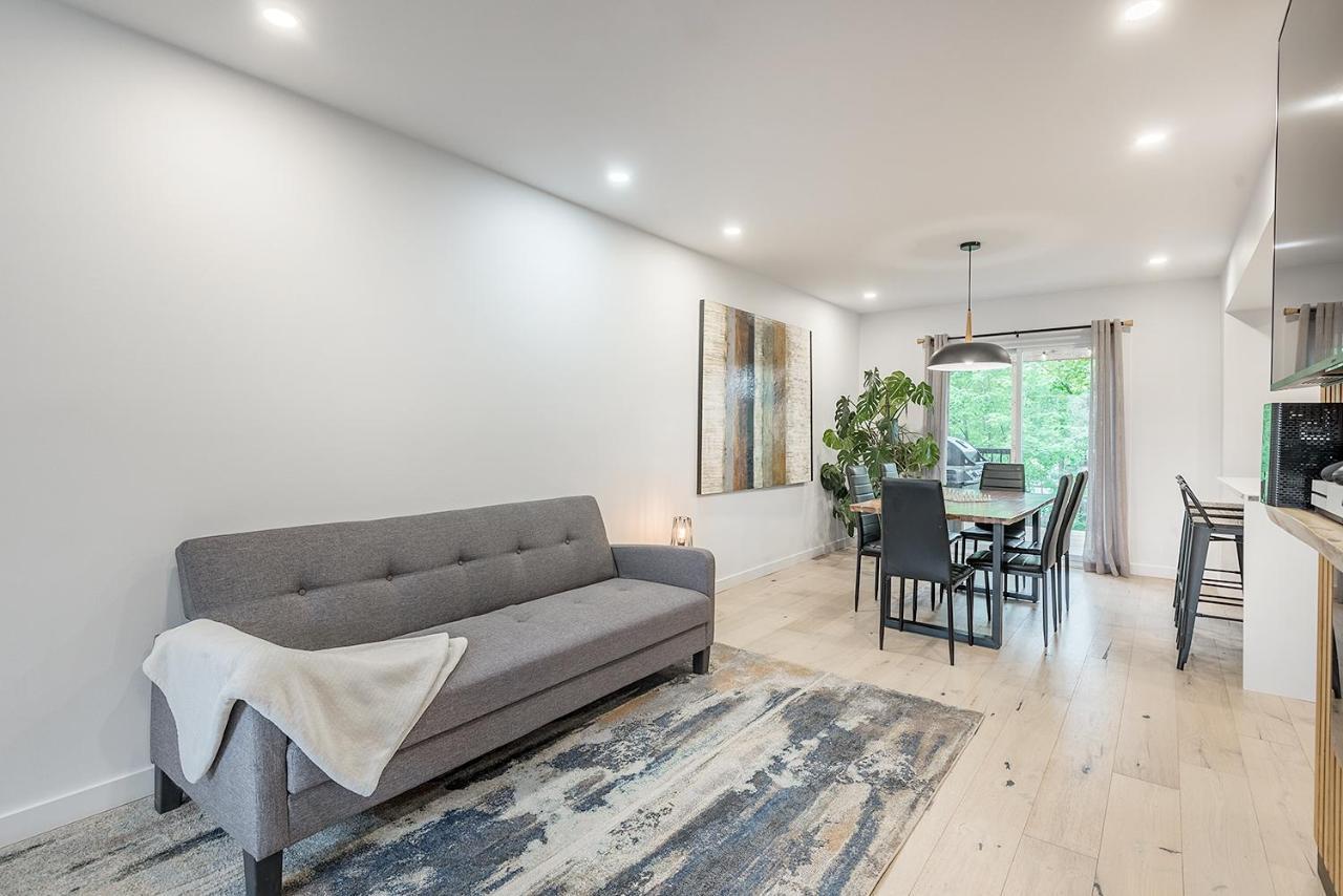 Free Parking Prime Location New Modern Condo Brossard Exterior photo